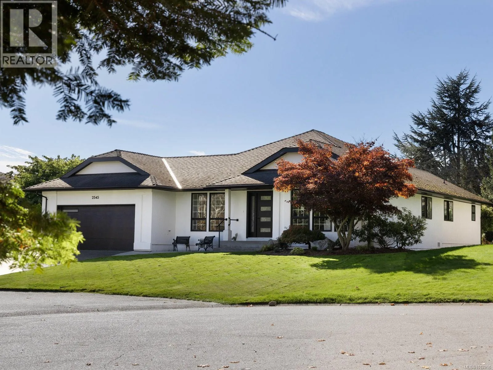 House for rent: 2545 Newman Rd, Central Saanich, British Columbia V8M 1V1