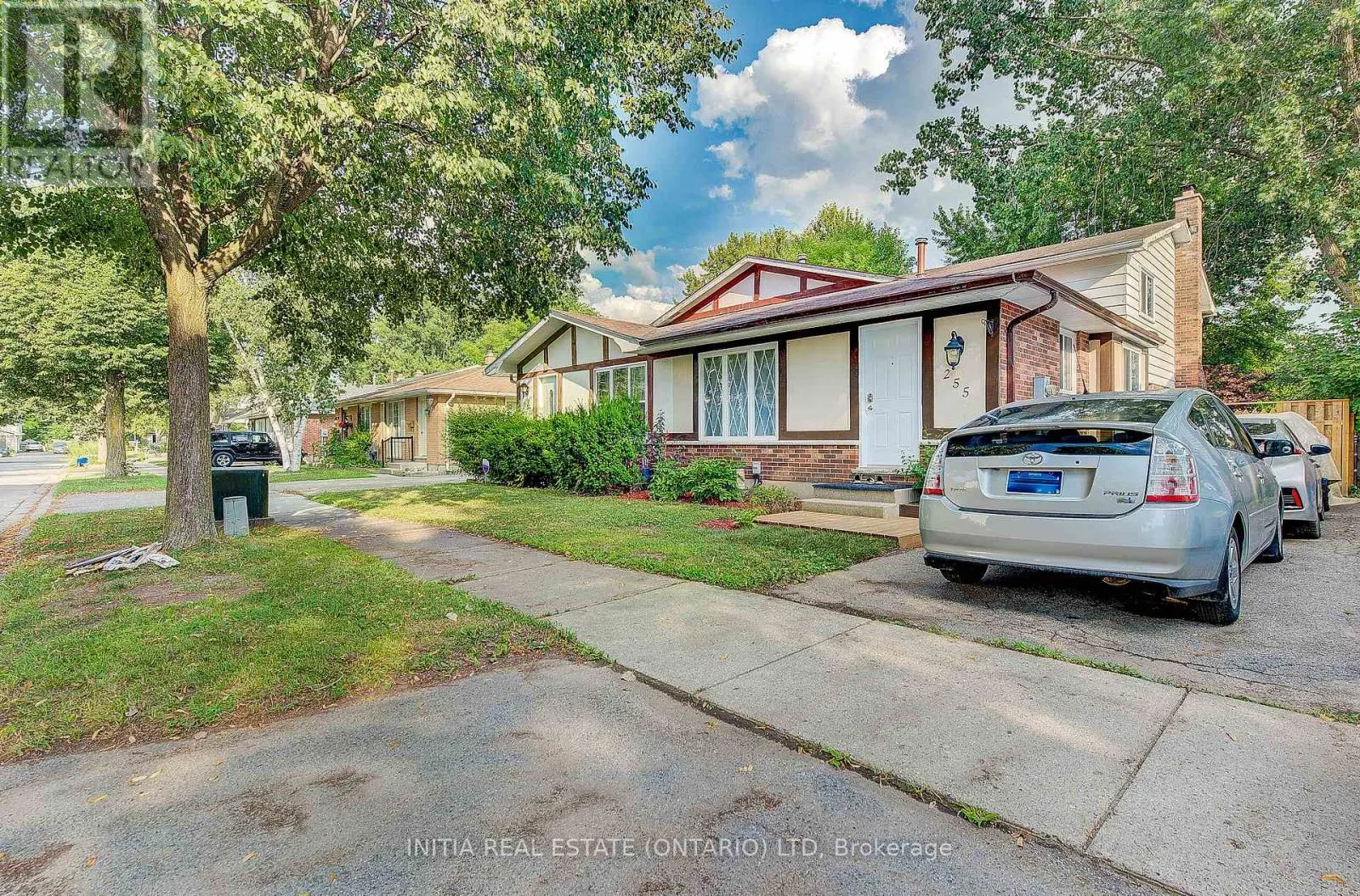 House for rent: 255 Brunswick Crescent, London North, Ontario N6G 3L1