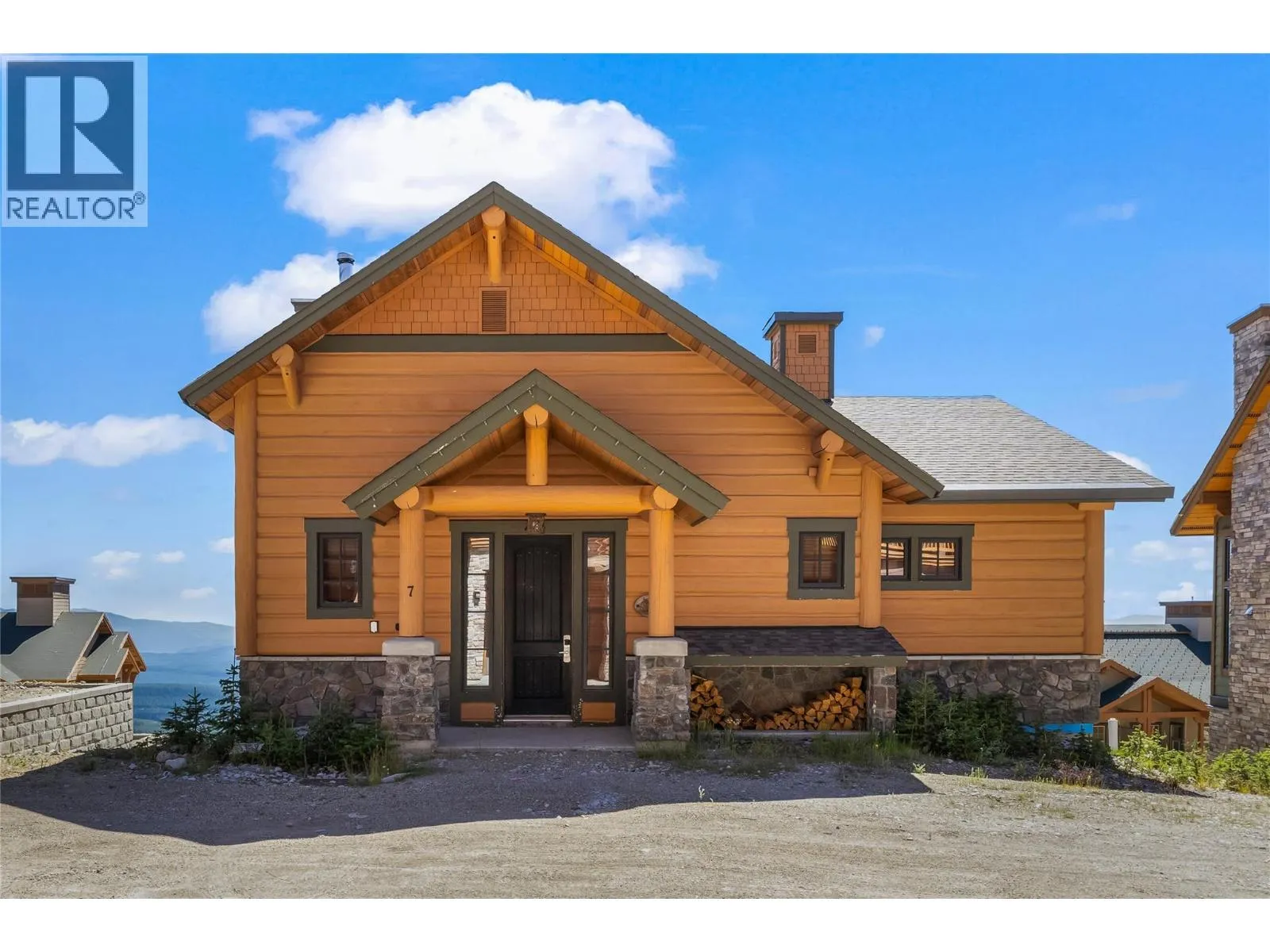 House for rent: 255 Feathertop Way Unit# 7, Kelowna, British Columbia V1P 1P3