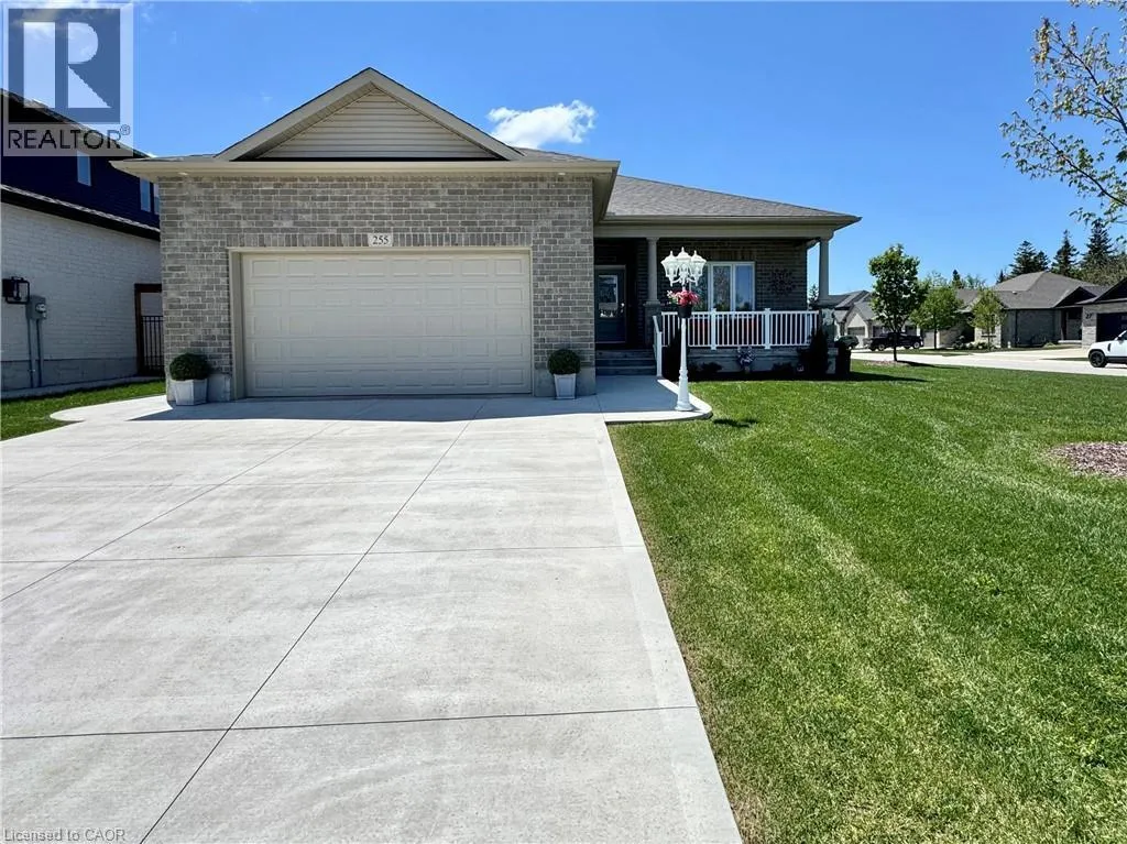 House for rent: 255 Rogers Road, Listowel, Ontario N4W 0H3