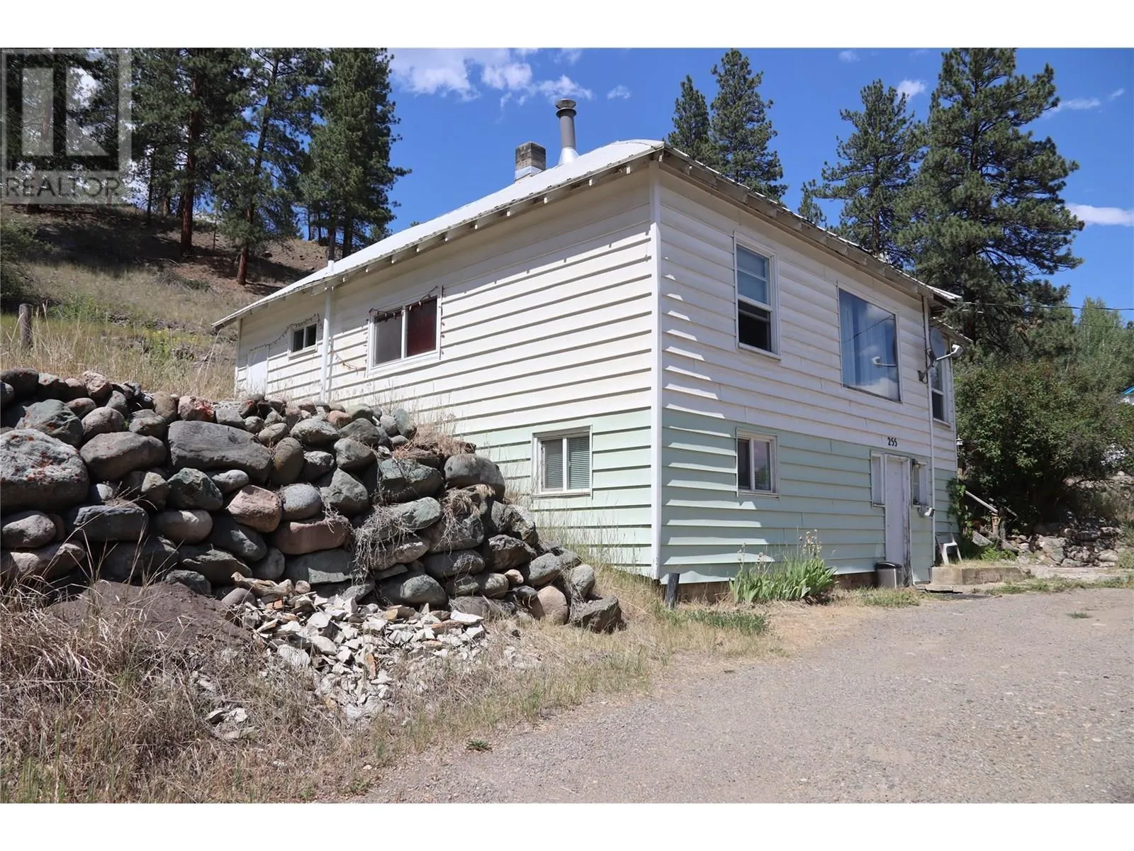 House for rent: 255 Tulameen Avenue, Princeton, British Columbia V0X 1W0