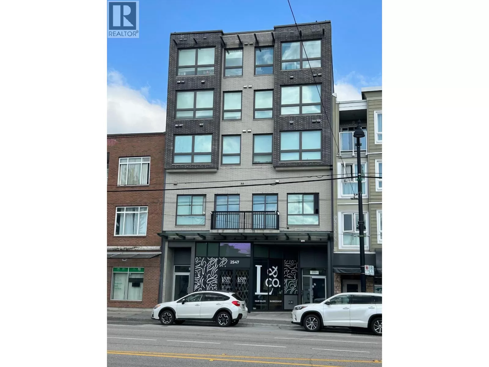 2551 Kingsway, Vancouver, British Columbia V5R 5H3