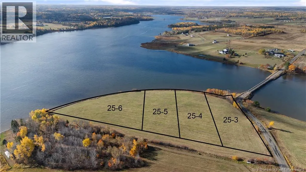 25-6 Chemin Bass River Point Road, Bass River, New Brunswick E4W 2S7