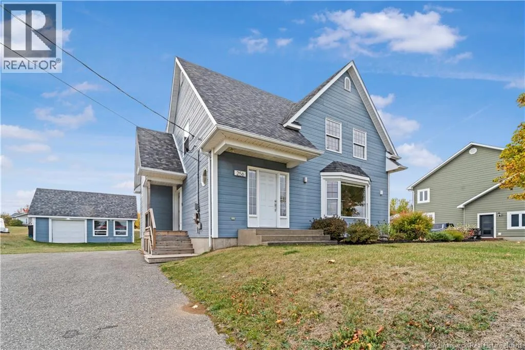 House for rent: 256 Foulem, Caraquet, New Brunswick E1W 1A4