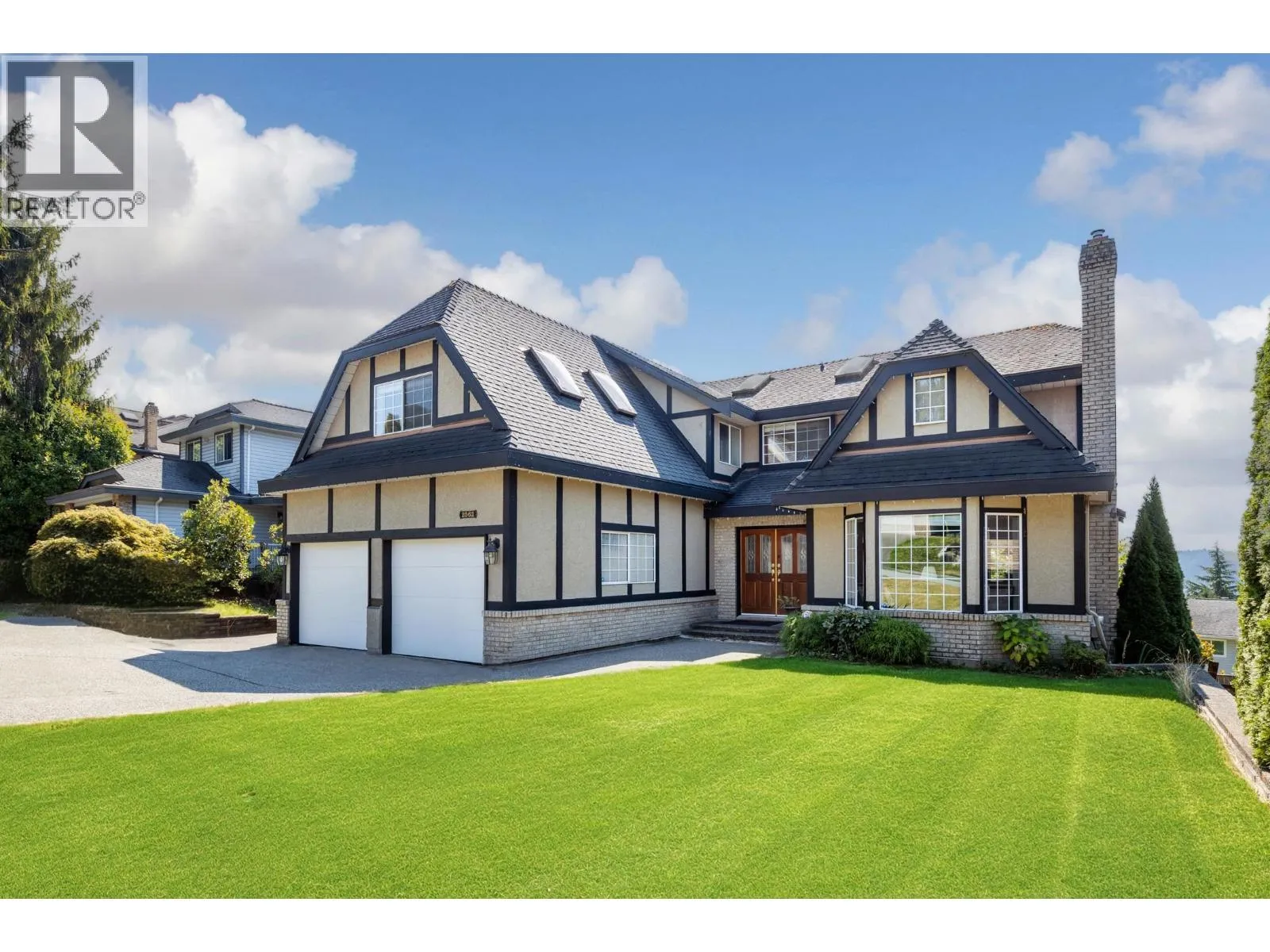 House for rent: 2562 Fuchsia Place, Coquitlam, British Columbia V3E 2M7