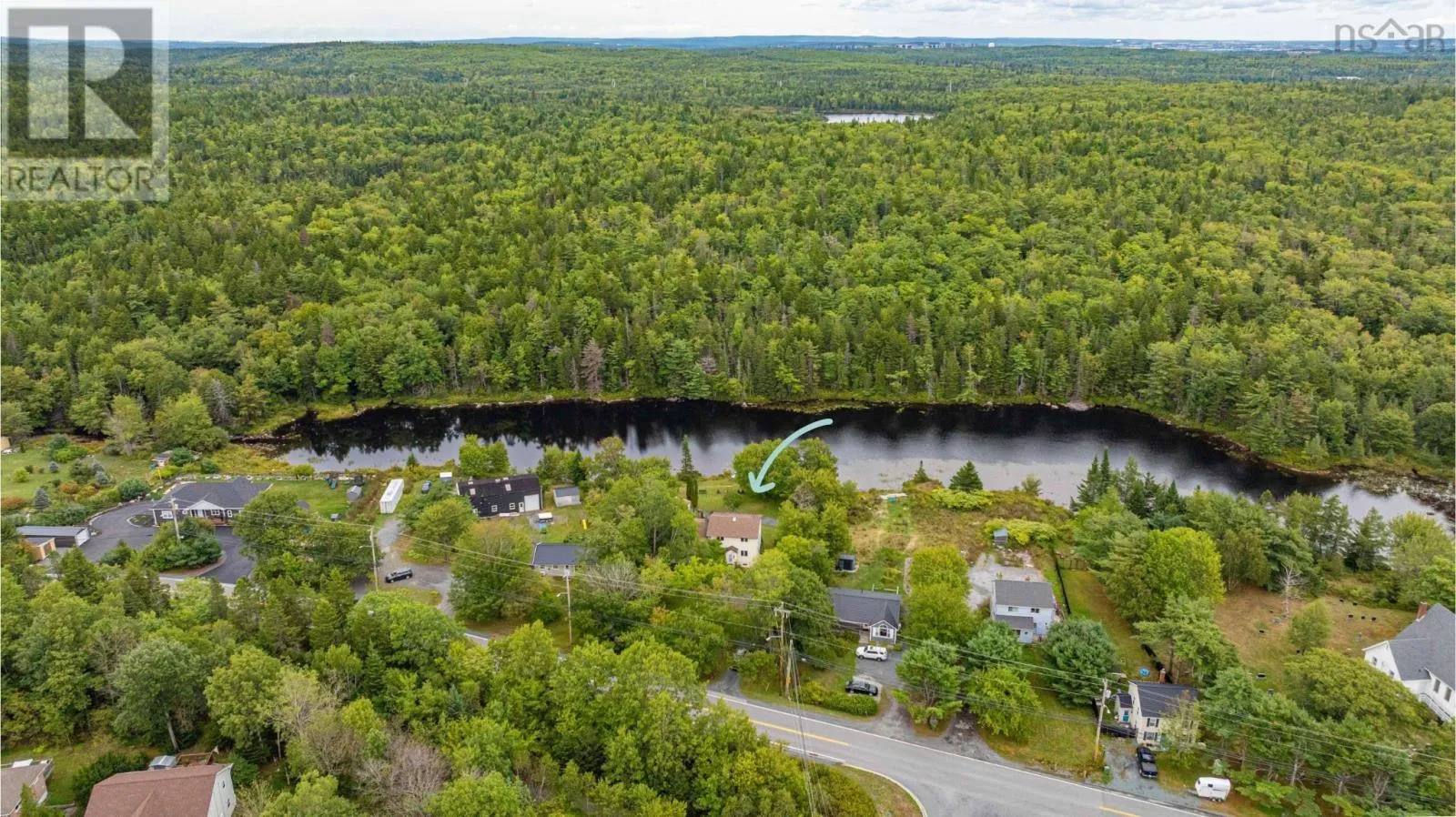 House for rent: 2571 St. Margaret's Bay Road, Timberlea, Nova Scotia B3T 1H2