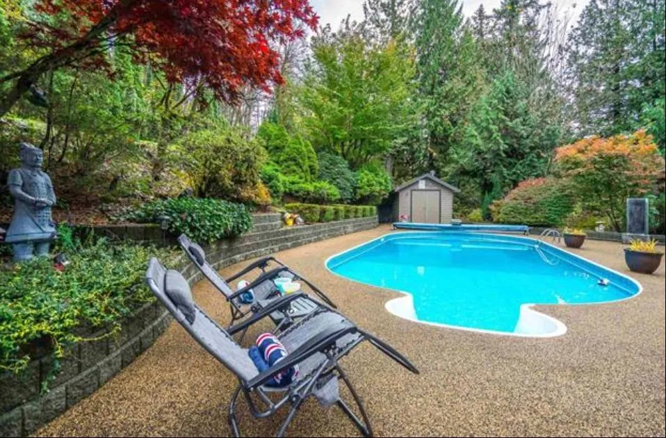 House for rent: 25754 82 Avenue, Langley, British Columbia V1M 2M8