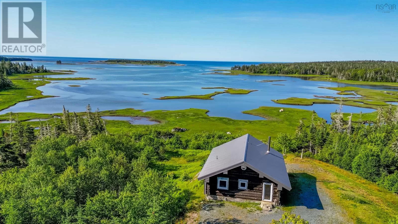 House for rent: 2576 East Sable Road, East Sable River, Nova Scotia B0T 1V0