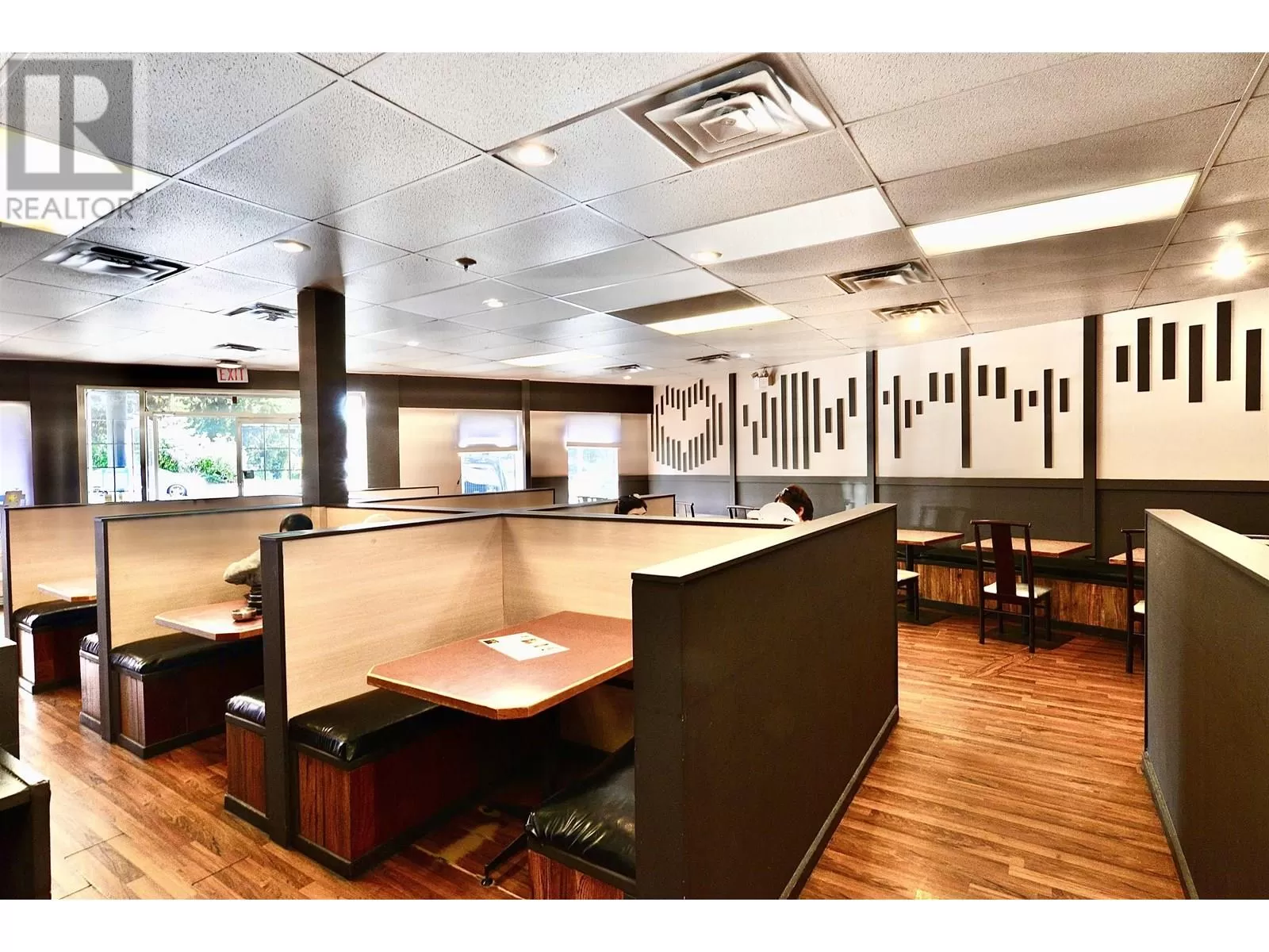 2579 Lougheed Highway, Port Coquitlam, British Columbia V3B 4P4