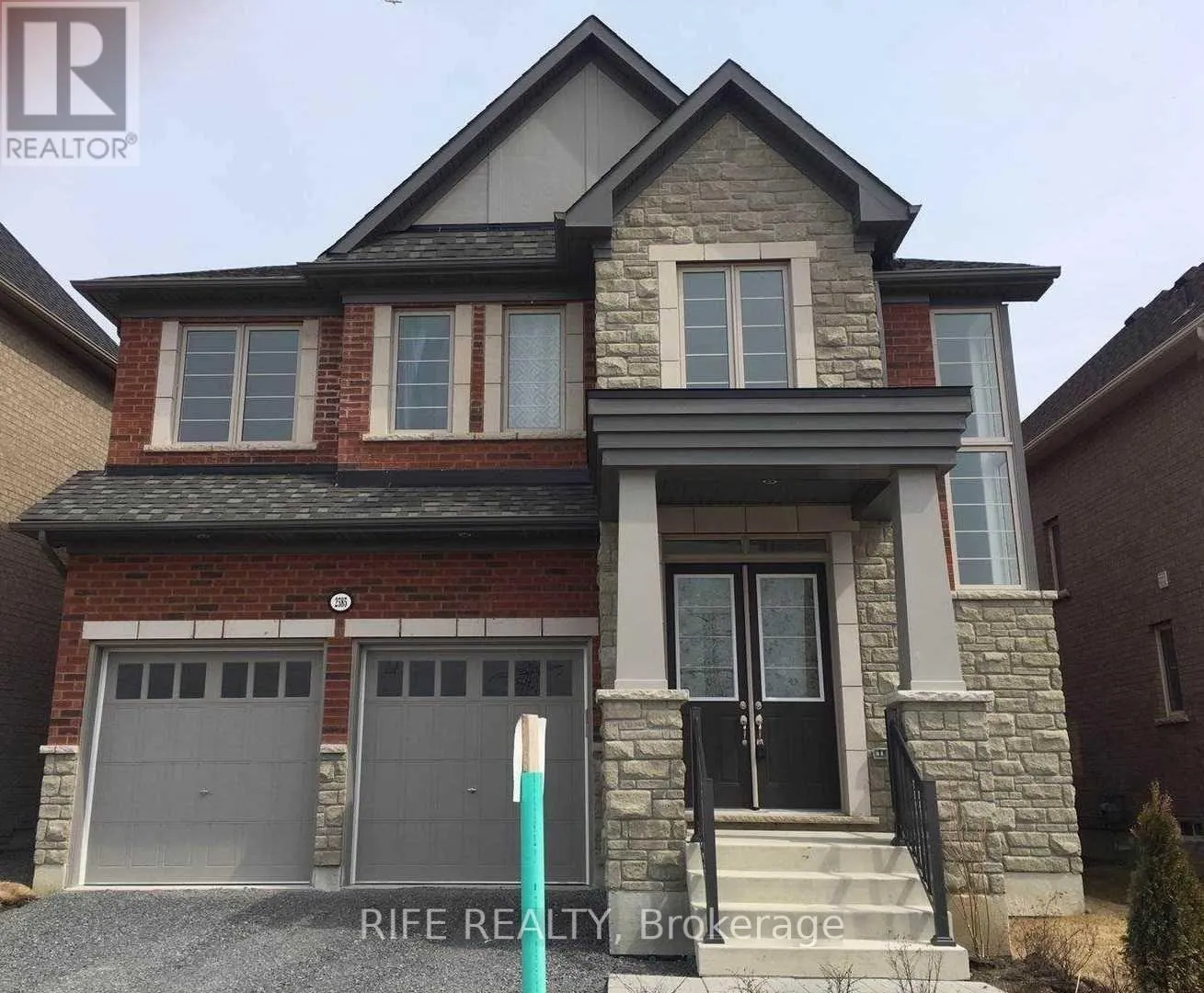 House for rent: 2585 Craftsman Drive, Oshawa, Ontario L1L 0M3