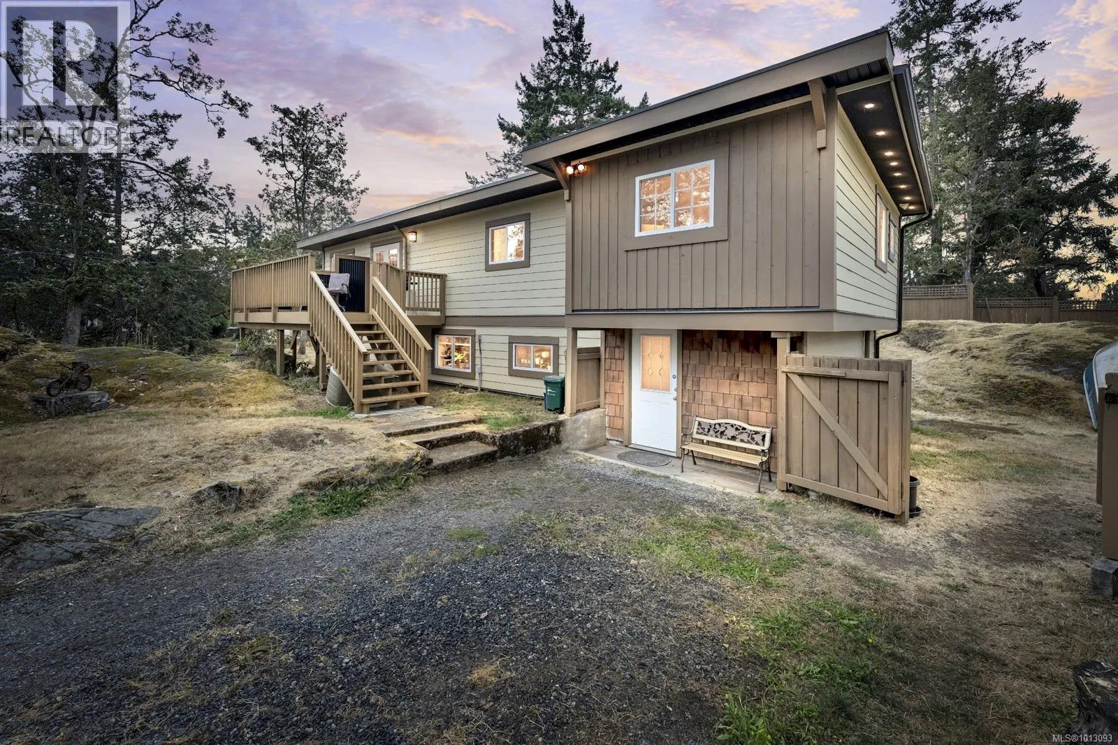 House for rent: 2586 Rainville Rd, Langford, British Columbia V9B 3N1