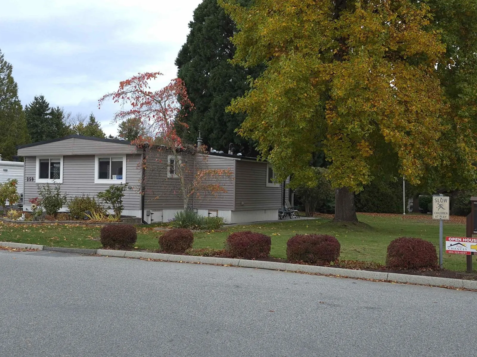 Manufactured Home for rent: 259 1840 160 Street, Surrey, British Columbia V4A 4X4