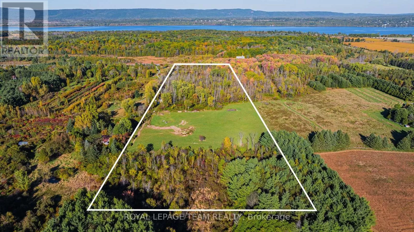 2591 Sixth Line Road, Ottawa, Ontario K0A 1T0