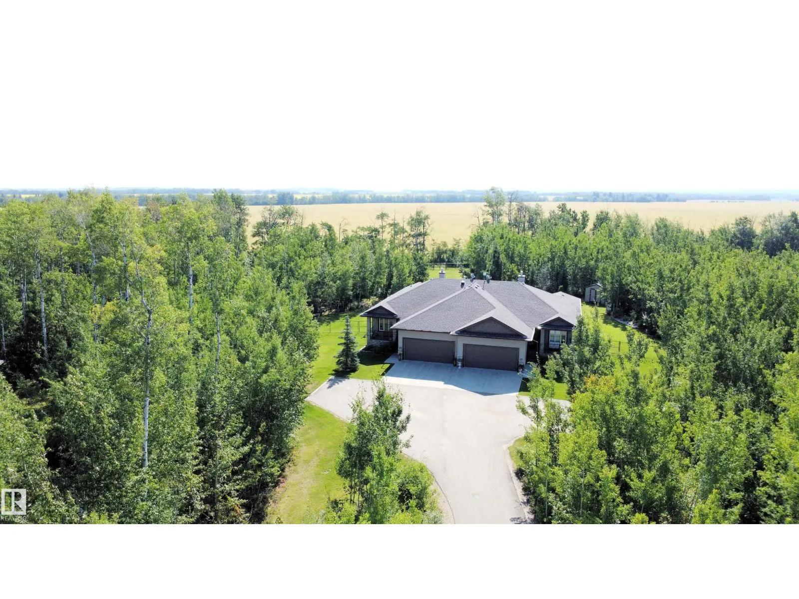 Duplex for rent: #25b 53521 Rge Road 272, Rural Parkland County, Alberta T7X 3M5