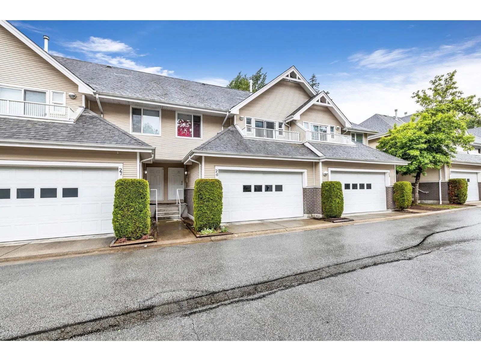 Row / Townhouse for rent: 26 13918 58 Avenue, Surrey, British Columbia V3X 3N8