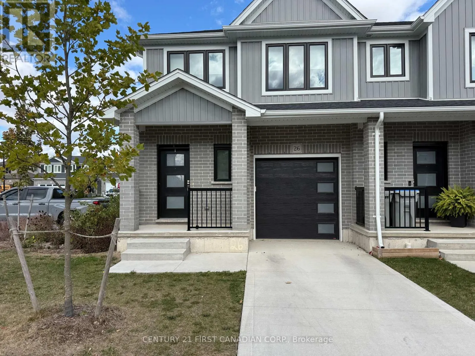 Row / Townhouse for rent: 26 - 17 Nicholson Street, Lucan Biddulph, Ontario N0M 2J0