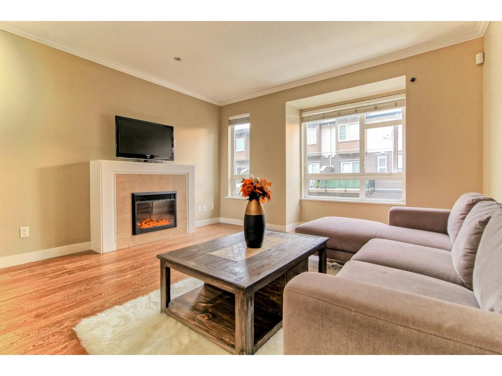 Row / Townhouse for rent: 26 5888 144 Street, Surrey, British Columbia V3X 0G8