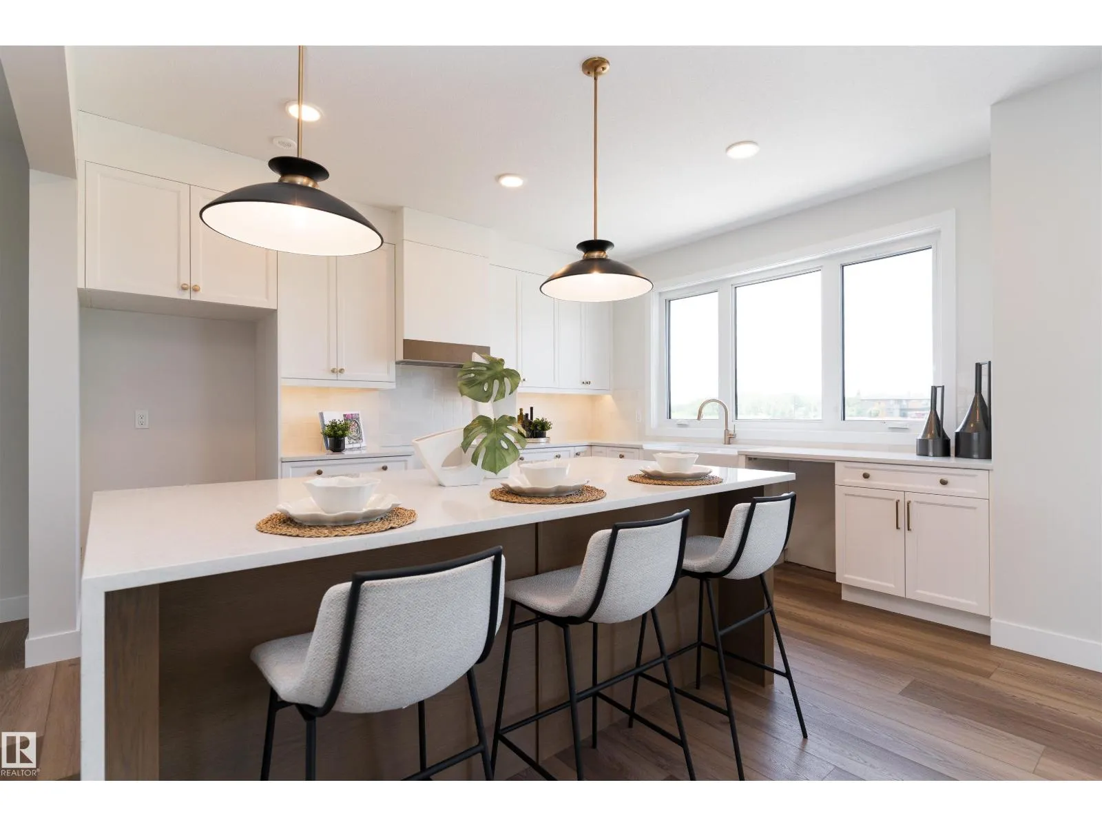 Row / Townhouse for rent: #26 7121 May Cr Nw, Edmonton, Alberta T6R 0X2