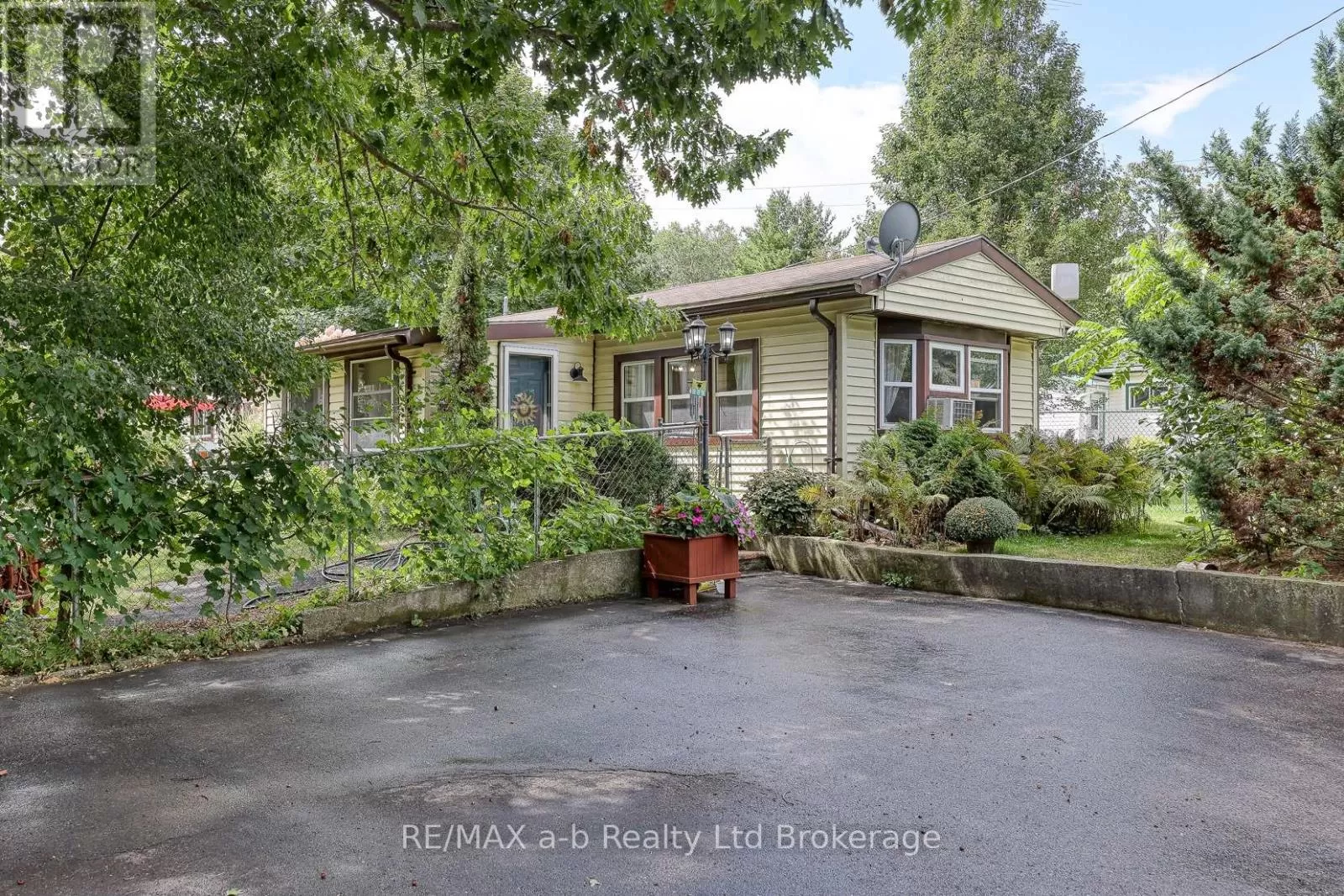 Mobile Home for rent: 26 - 746112 Township 4 Road, Blandford-Blenheim, Ontario N4S 7V9