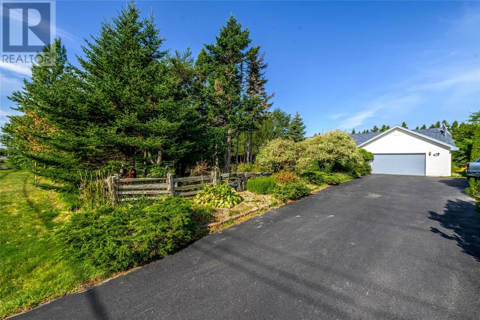 House for rent: 26 Karon Drive, TORBAY, Newfoundland & Labrador A1K 1A2