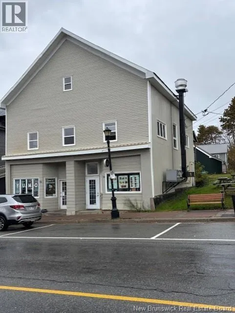 Triplex for rent: 26 King, St. Stephen, New Brunswick E3L 2C2