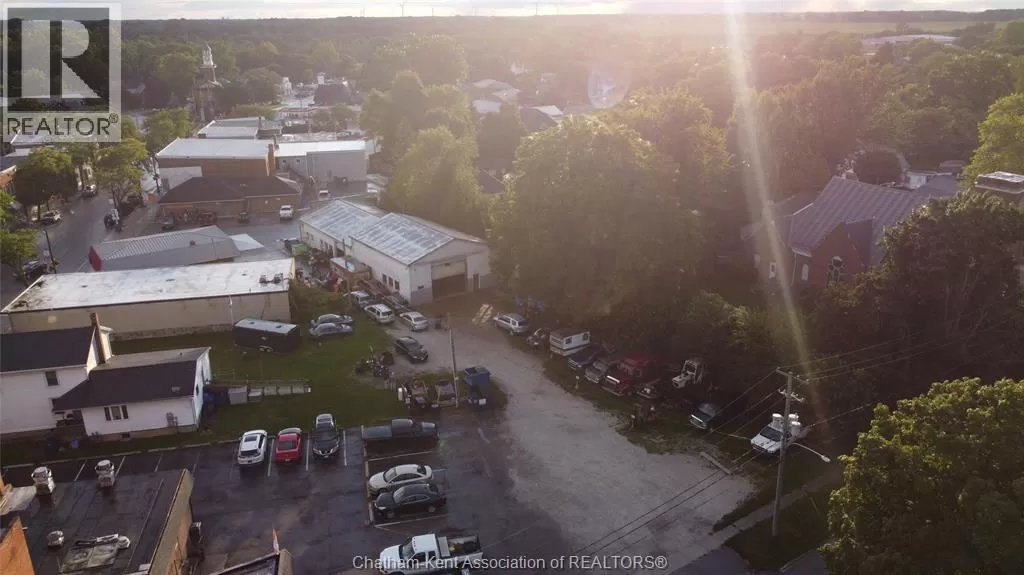 Warehouse for rent: 26 Lemuel Street, Thamesville, Ontario N0P 2K0