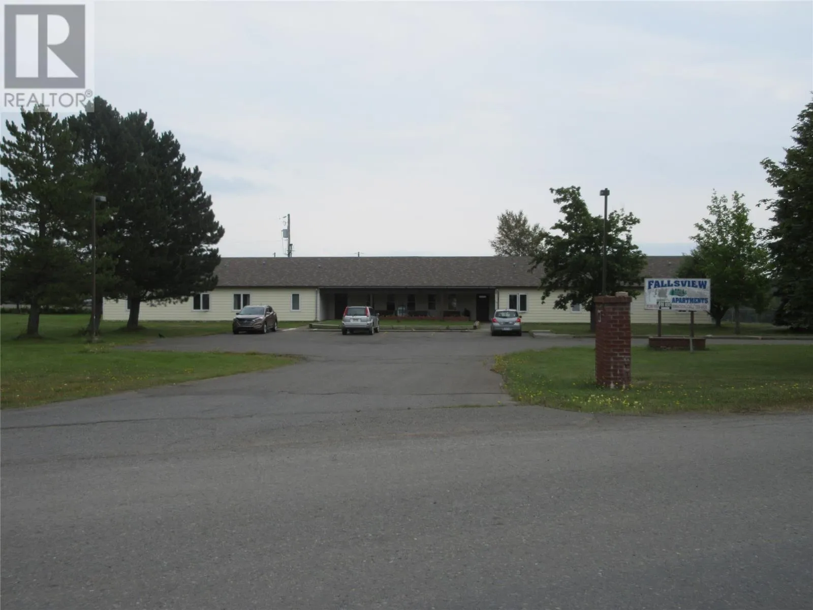 Residential Commercial Mix for rent: 2-6 Powerhouse Road, Bishop's Falls, Newfoundland & Labrador A0H 1C0