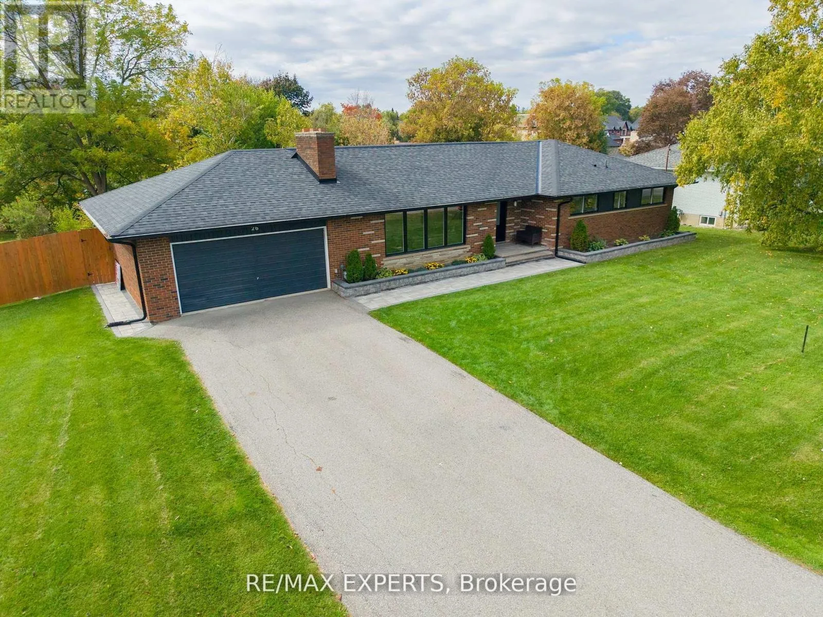 House for rent: 26 Wellar Avenue, King, Ontario L0G 1N0