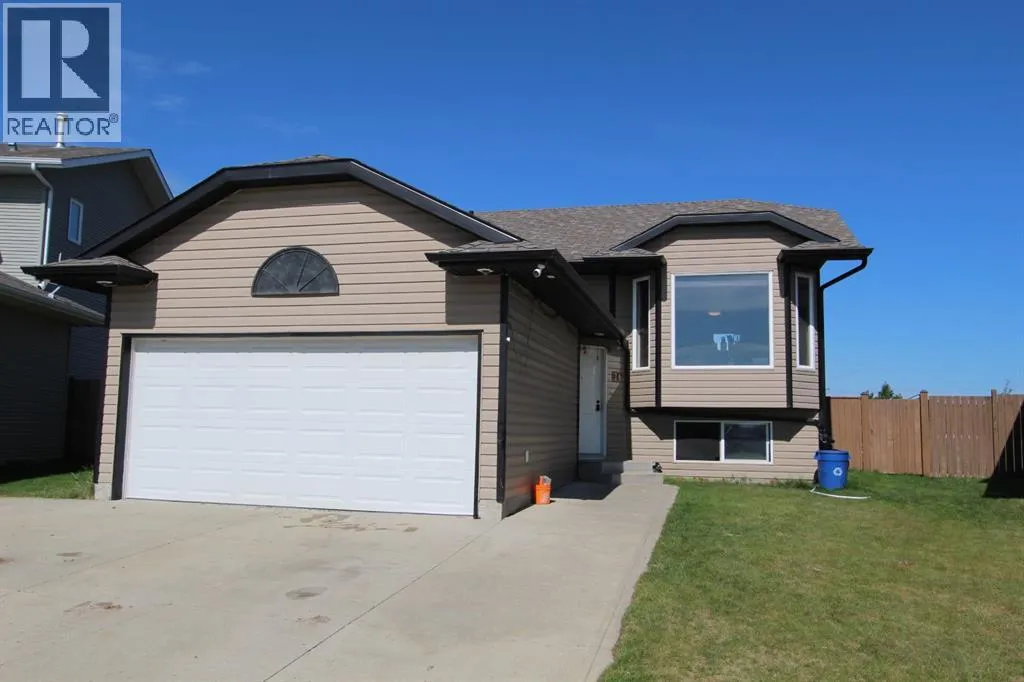 House for rent: 26 Wilkinson Circle, Sylvan Lake, Alberta T4S 2N7
