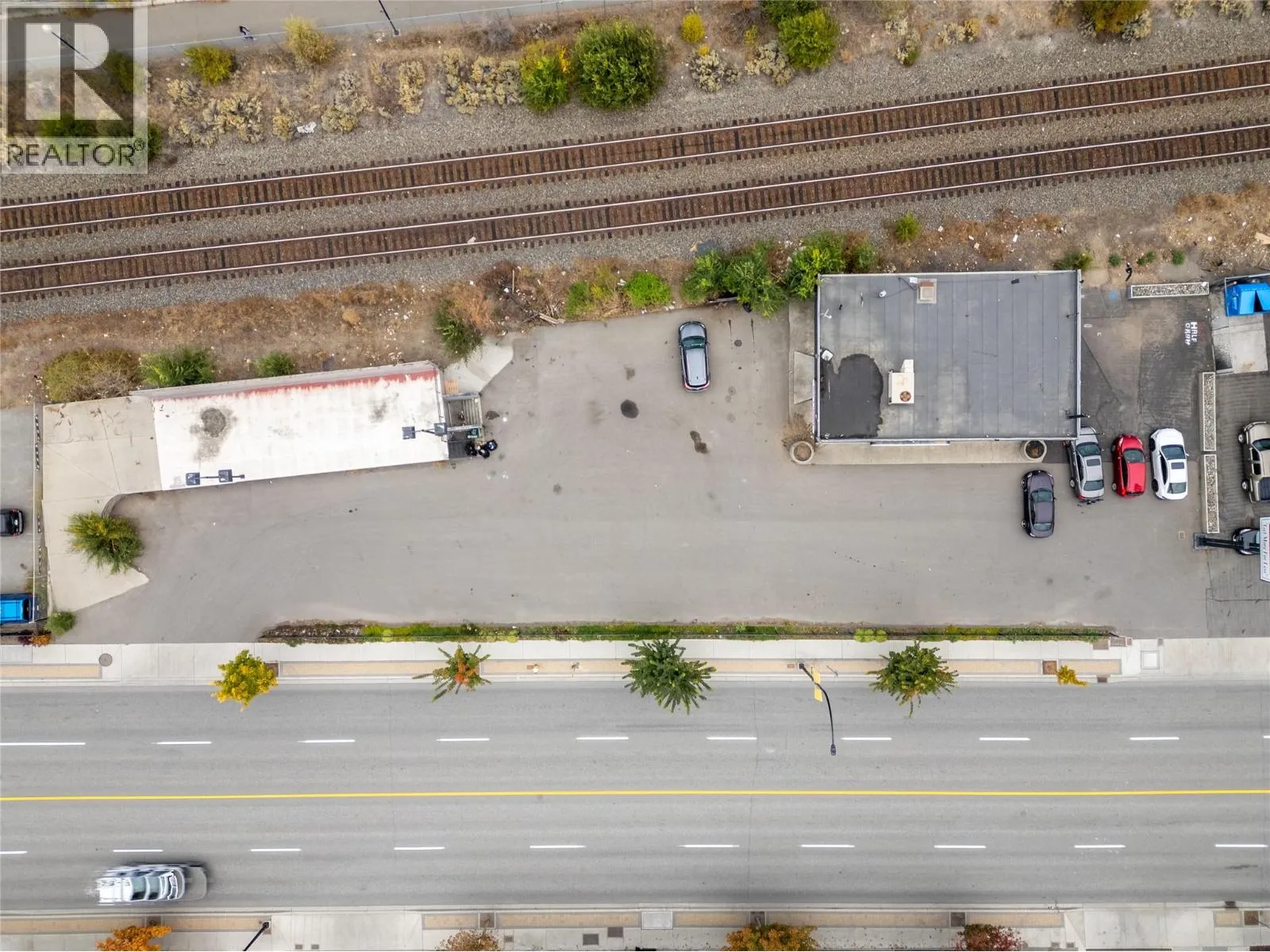 Residential Commercial Mix for rent: 260 Victoria  W Street, Kamloops, British Columbia V2C 1A4