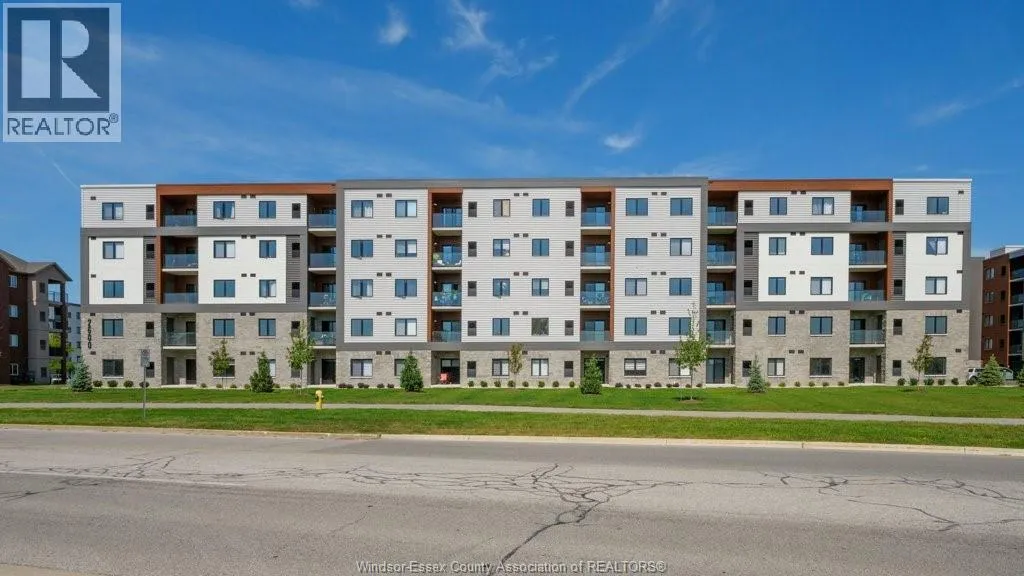 Apartment for rent: 2600 Sandwich West Parkway Unit# 405, LaSalle, Ontario N9H 0M2