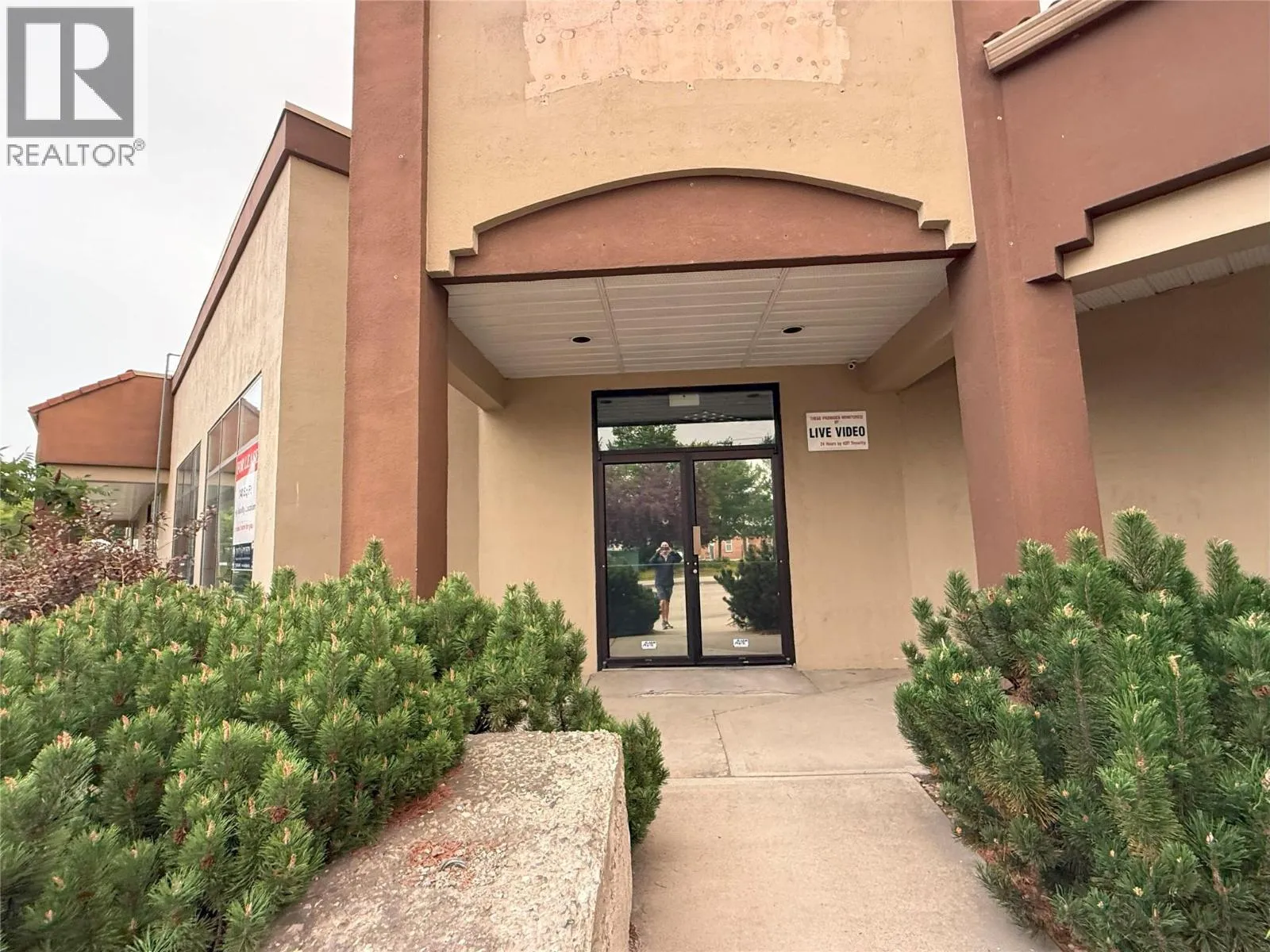 Offices for rent: 2601 6 Highway Unit# 11, Vernon, British Columbia V1B 3J9