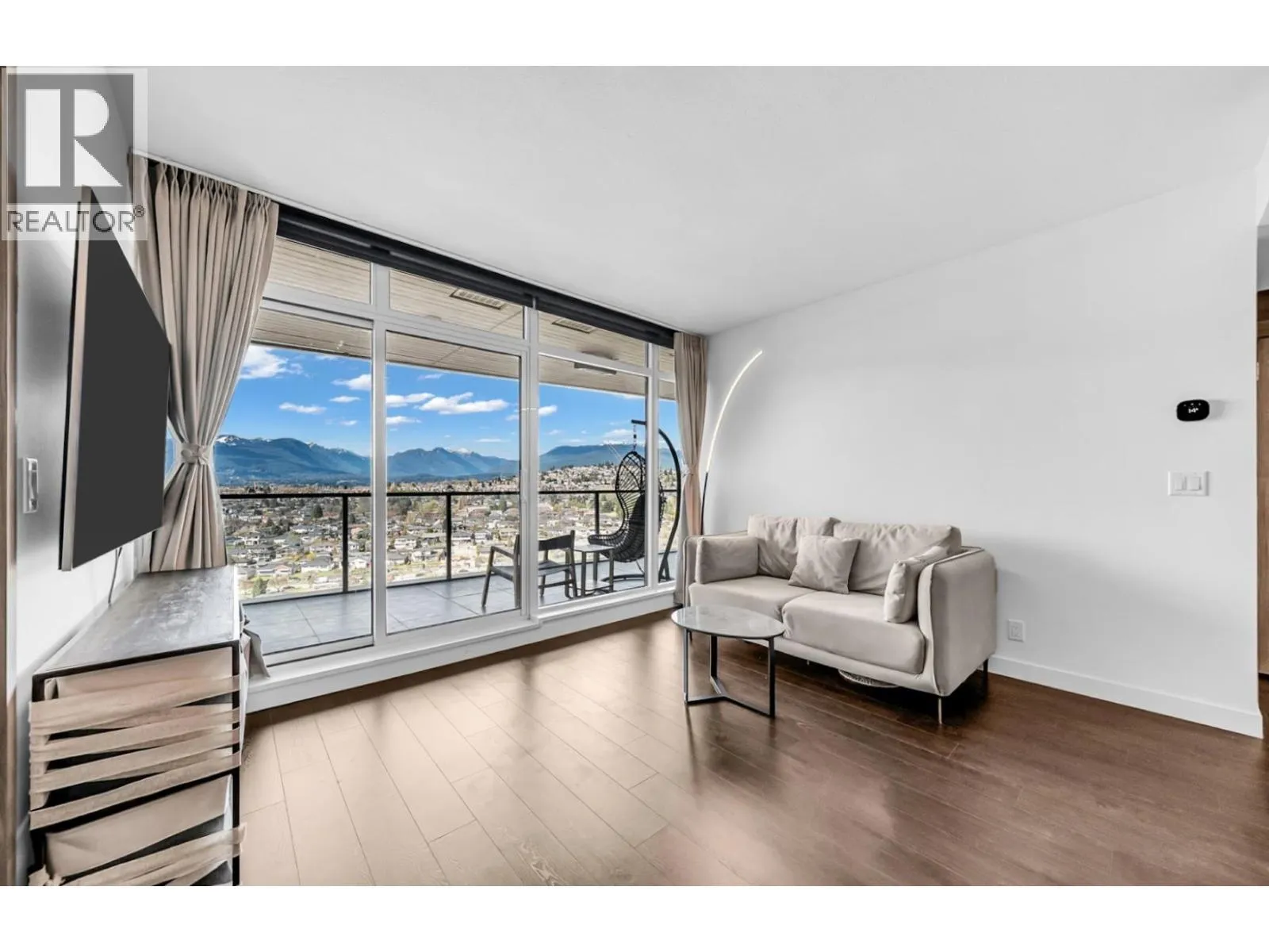 Apartment for rent: 2603 4880 Lougheed Highway, Burnaby, British Columbia V5C 0N1