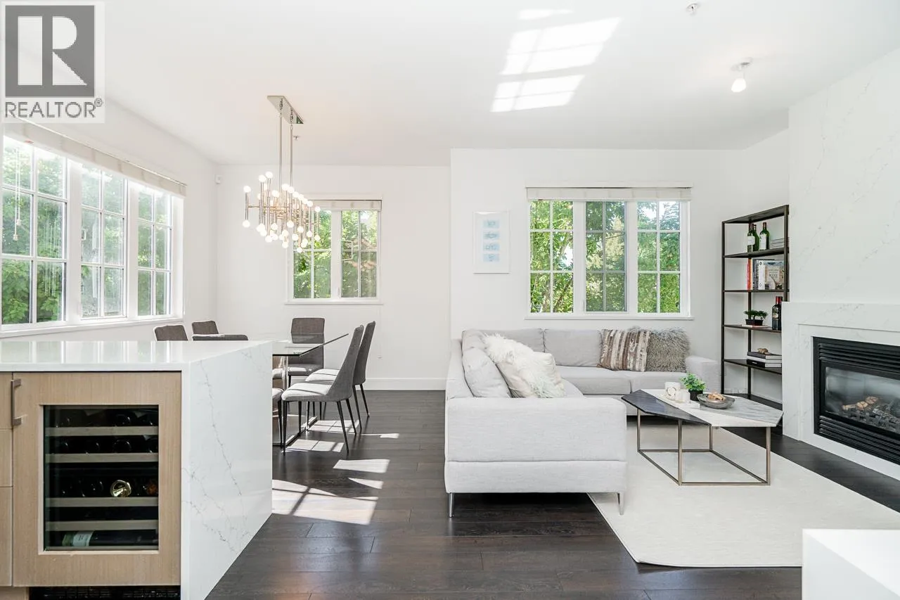 Row / Townhouse for rent: 2606 Quebec Street, Vancouver, British Columbia V5T 3A5