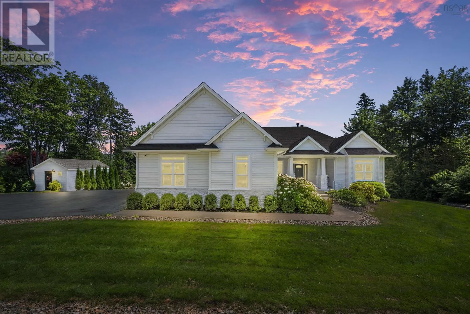 House for rent: 261 Aberdeen Drive, Fall River, Nova Scotia B2T 0H1