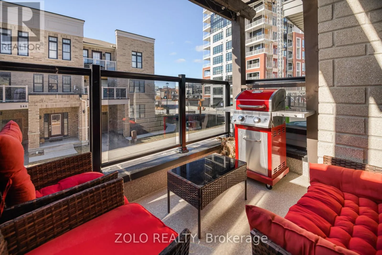 Row / Townhouse for rent: 261 Lord Elgin Lane, Clarington, Ontario L1C 7E5