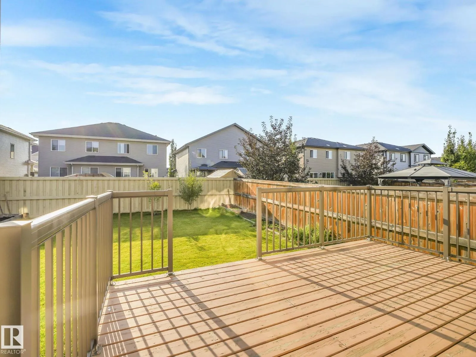 House for rent: 2612 Adam Co Sw, Edmonton, Alberta T6W 3C1