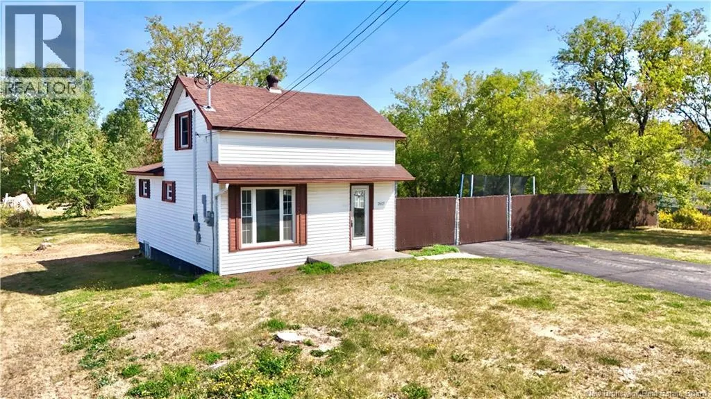 House for rent: 2617 Miramichi Avenue, Bathurst, New Brunswick E2A 6K1