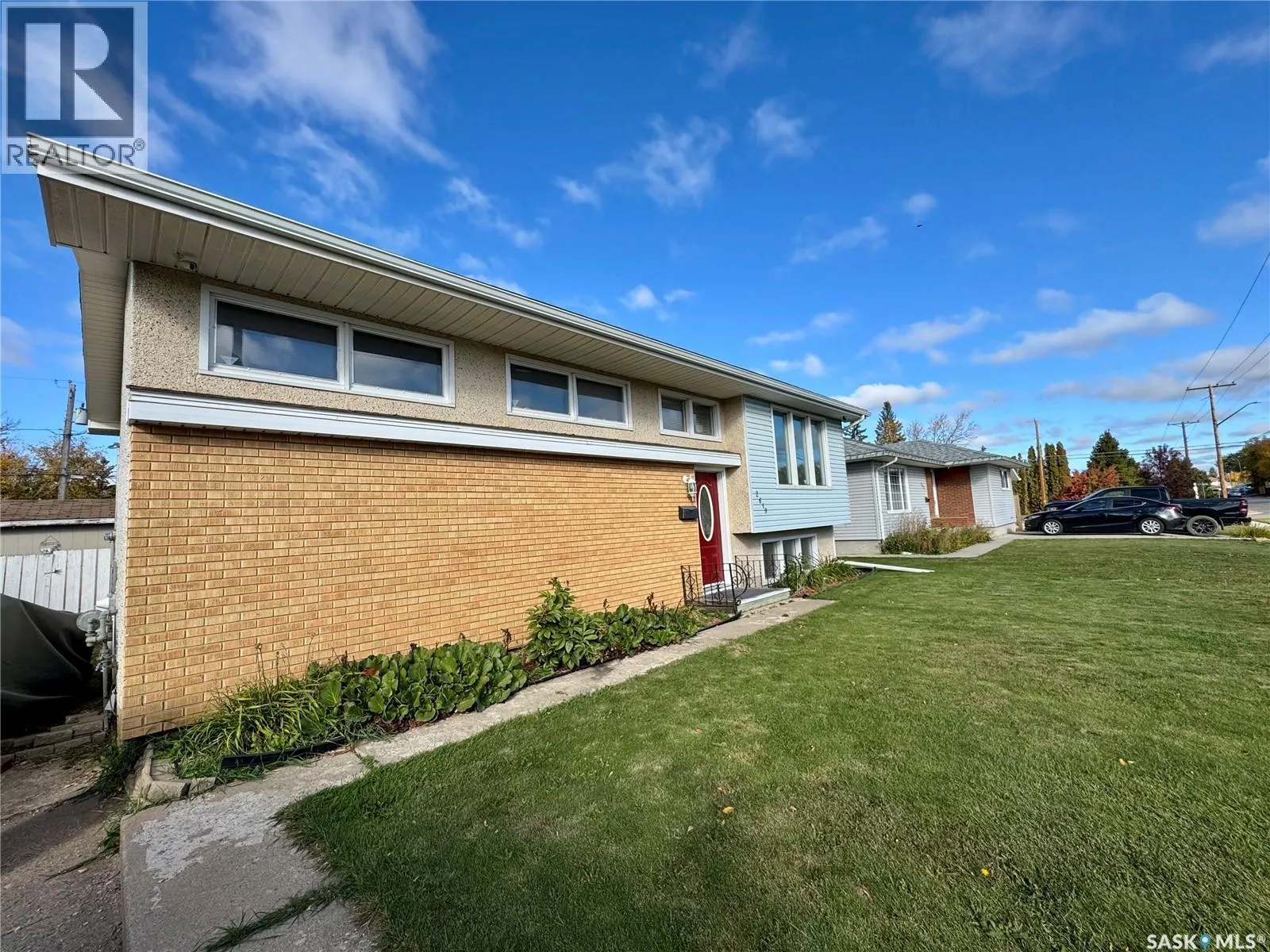 House for rent: 2619 6th Avenue W, Prince Albert, Saskatchewan S6V 5L4