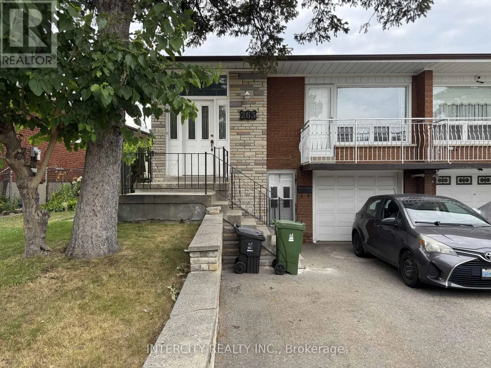 House for rent: 263 Hullmar Drive, Toronto, Ontario M3N 2G2