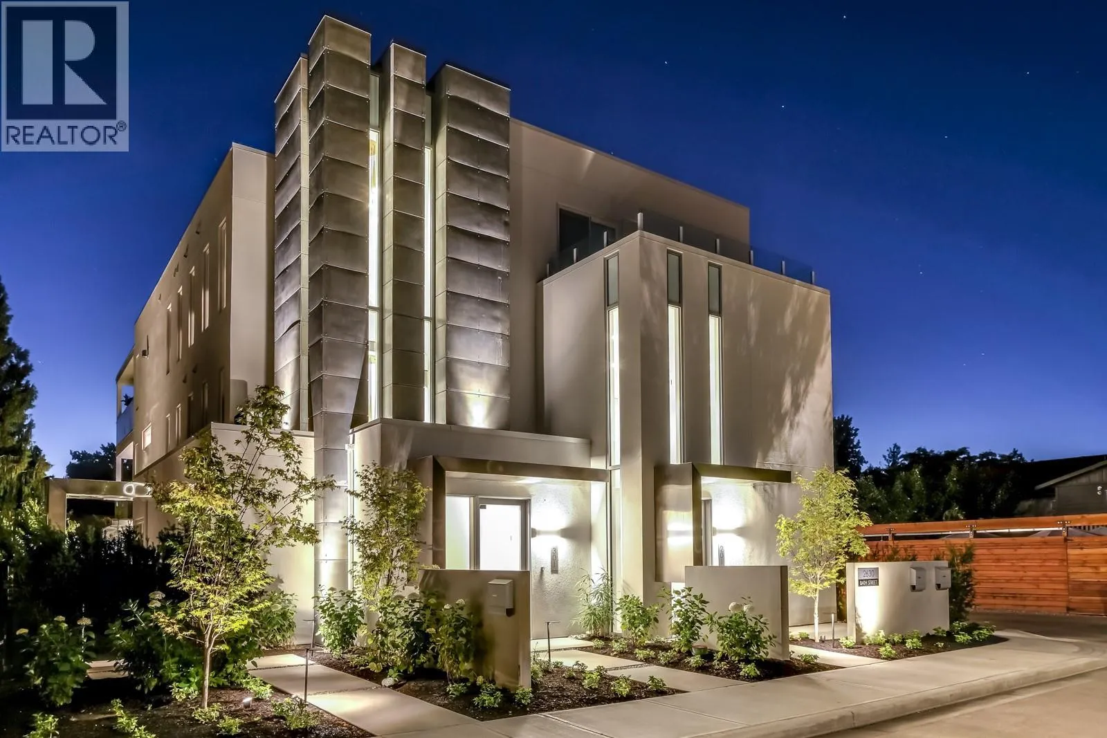 Row / Townhouse for rent: 2630 Bath Street Unit# 201, Kelowna, British Columbia V1Y 1M2