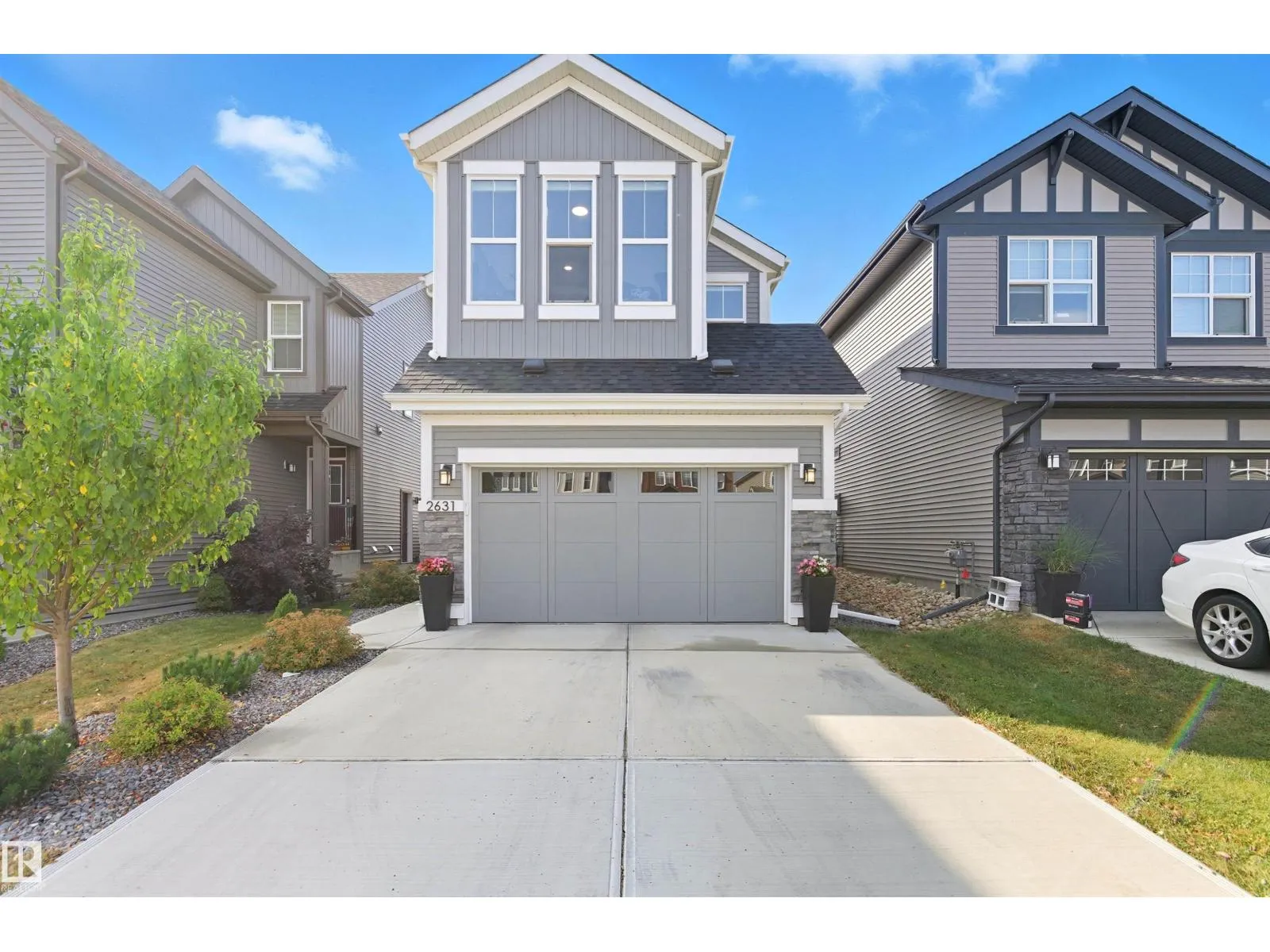 House for rent: 2631 Donaghey Cr Sw, Edmonton, Alberta T6W 4T2