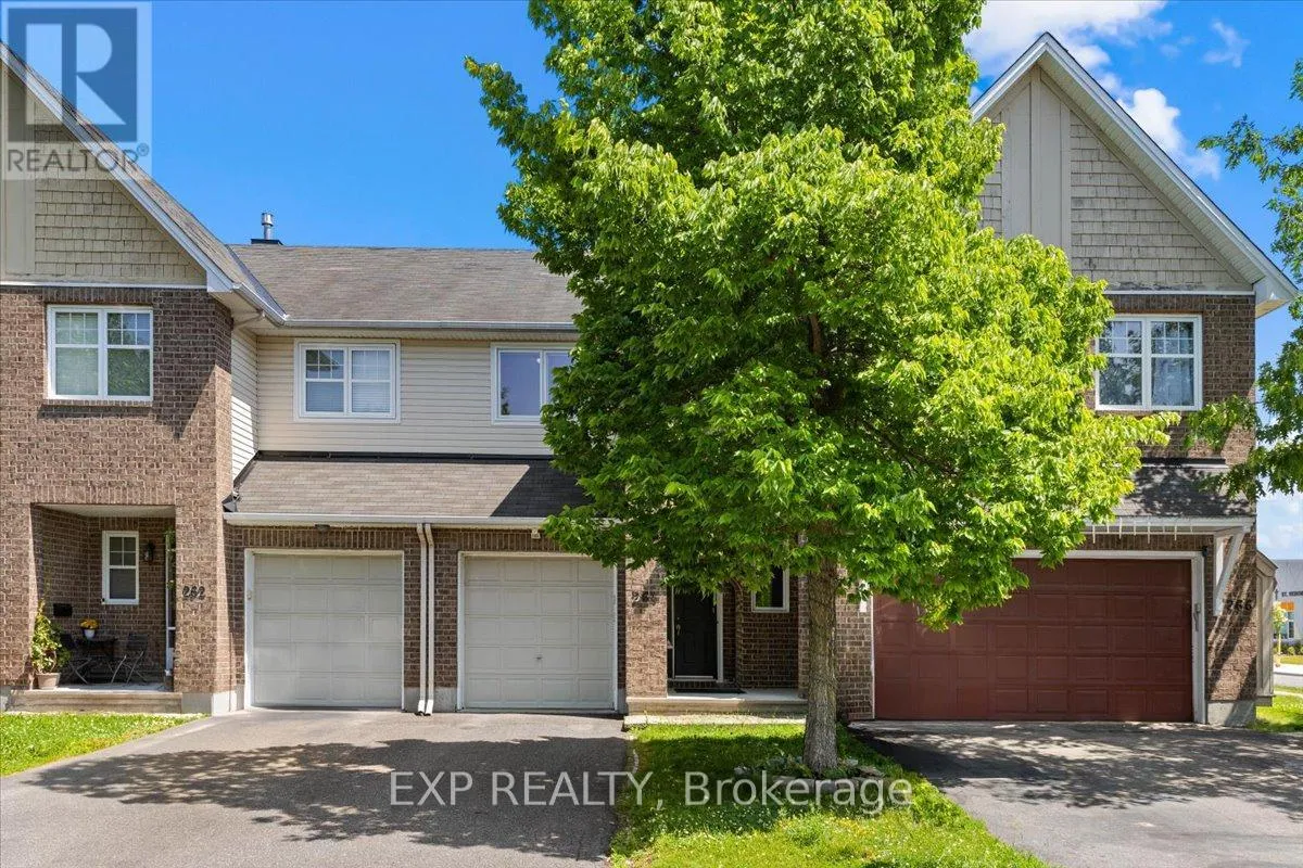 Row / Townhouse for rent: 264 Bradwell Way, Ottawa, Ontario K1T 4J2