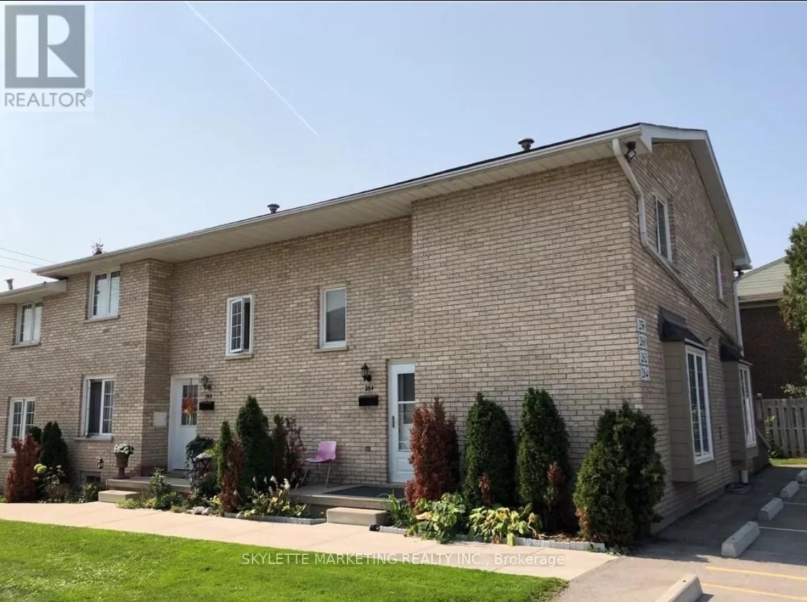 Row / Townhouse for rent: 264 Homestead Crescent, London North, Ontario N6G 2E5