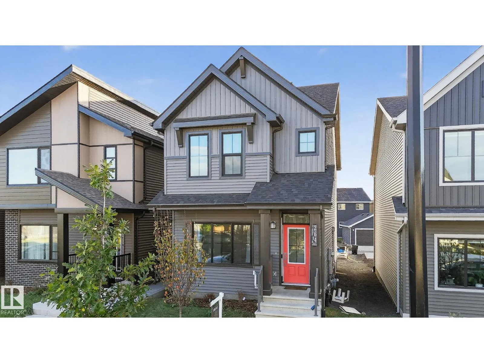 House for rent: 264 Orchards Bv Sw, Edmonton, Alberta T6X 1A2