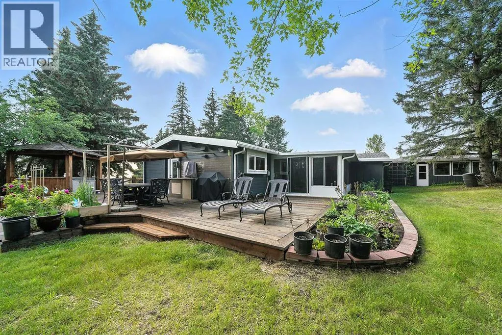 House for rent: 26439 Township Road 382, Rural Red Deer County, Alberta T4E 1G7