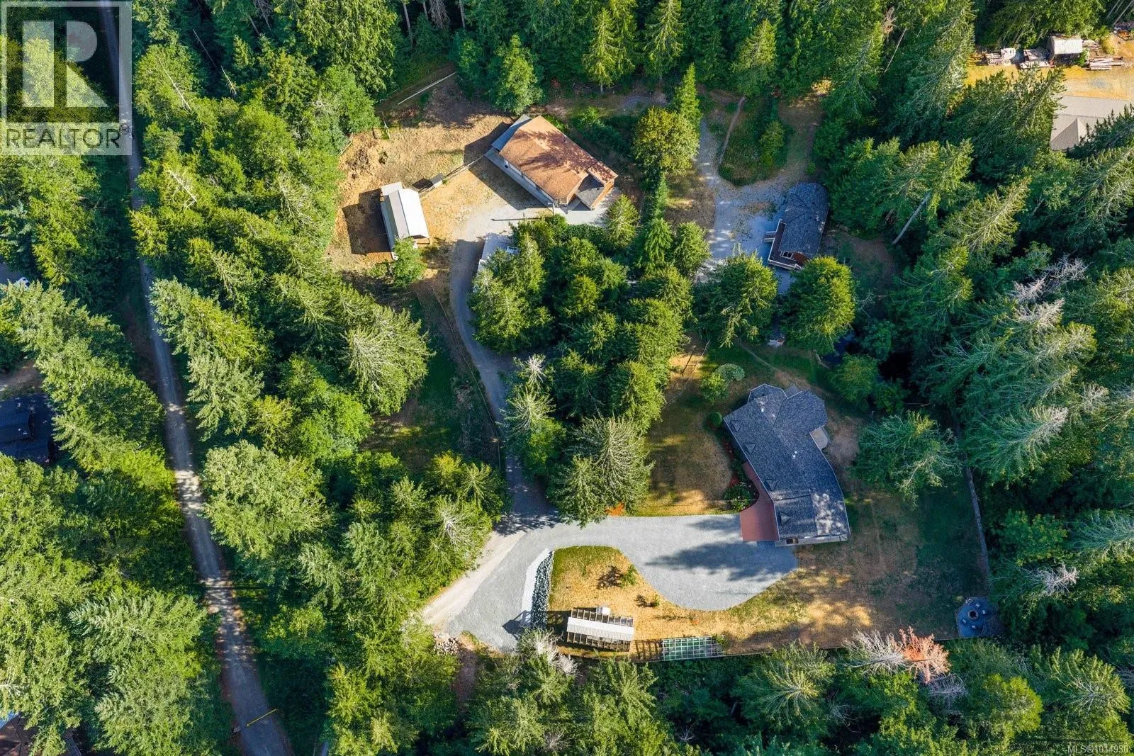 House for rent: 2656 Moncur Rd, Shawnigan Lake, British Columbia V0R 2W3