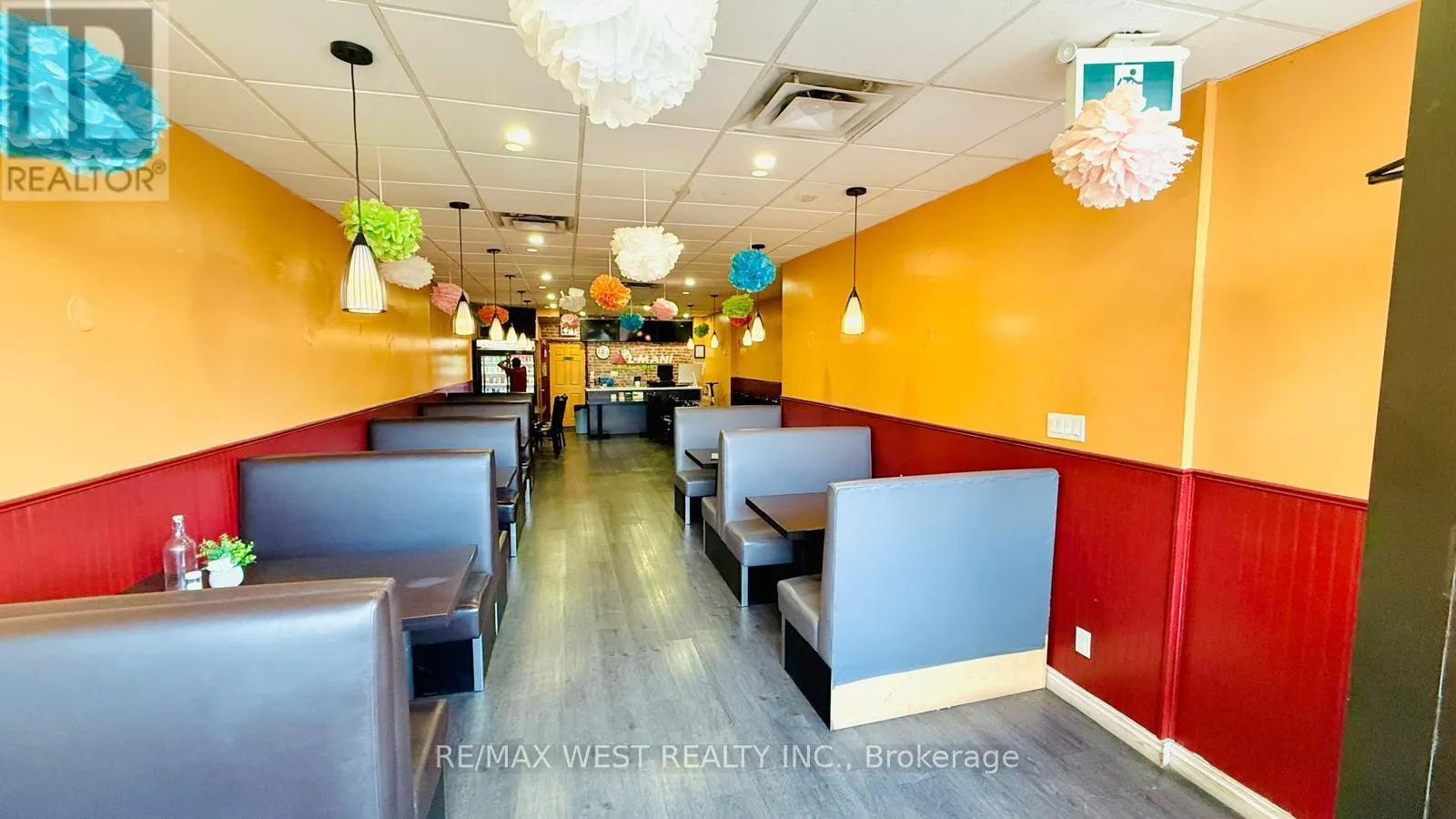 2658 Danforth Avenue, Toronto, Ontario M4C 1L7