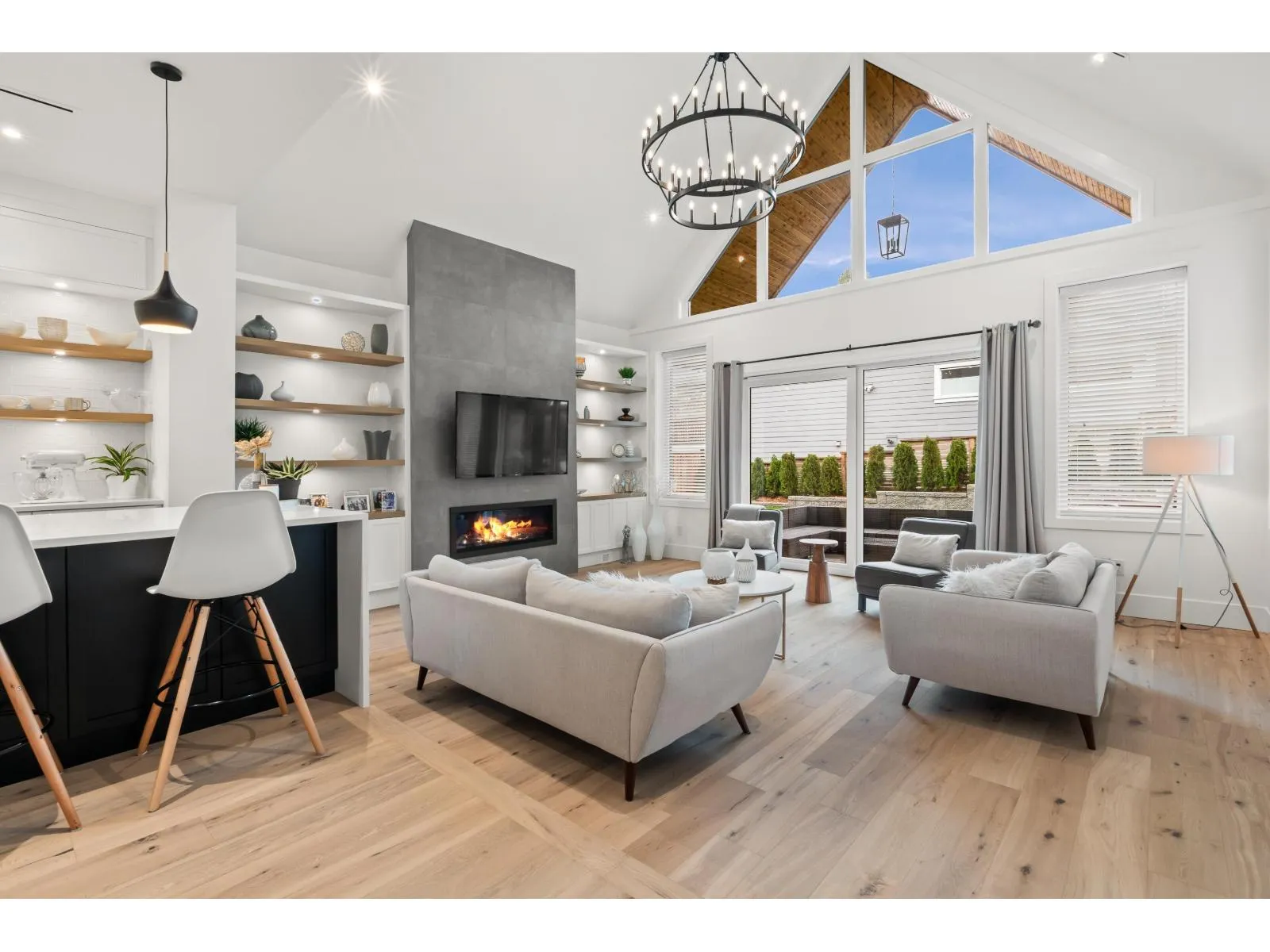 House for rent: 2660 126th Street, Surrey, British Columbia V4A 3R1