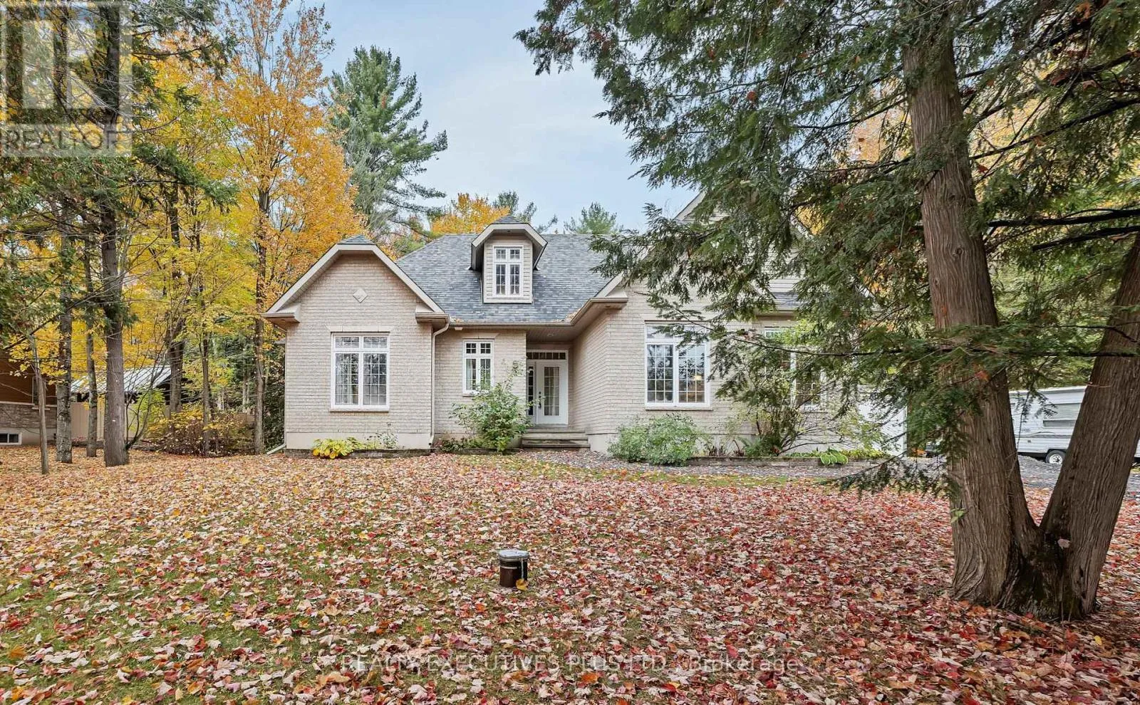 House for rent: 2660 Dubois Street, Clarence-Rockland, Ontario K4K 1K7